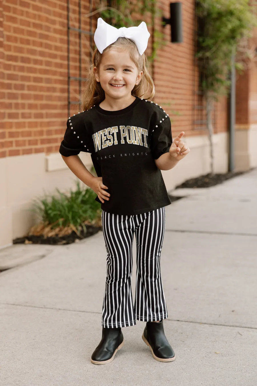 ARMY BLACK KNIGHTS AFTER PARTY KIDS STUDDED SHORT SLEEVE MODERATELY CROPPED TEE