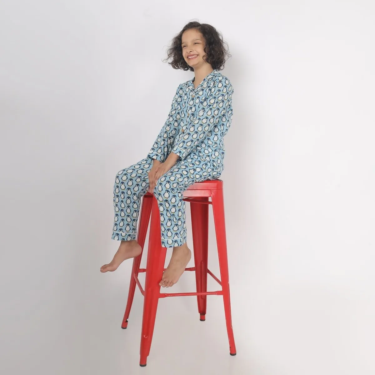 Cotton Unisex Kids Penguin Print Nightsuit – Shirt & Pants Set