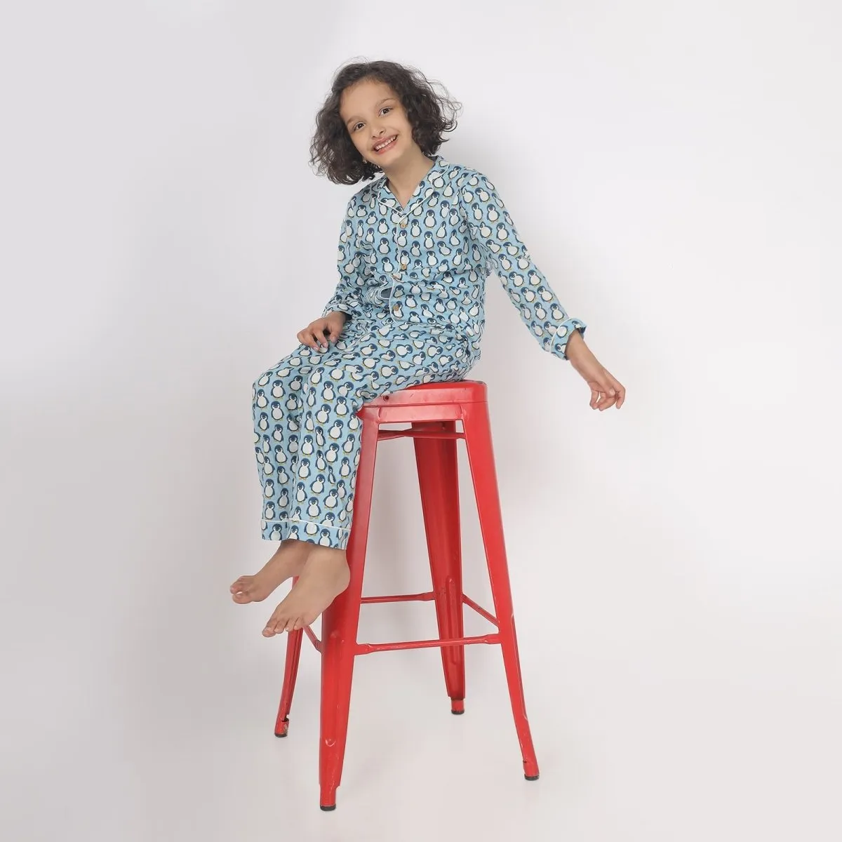 Cotton Unisex Kids Penguin Print Nightsuit – Shirt & Pants Set