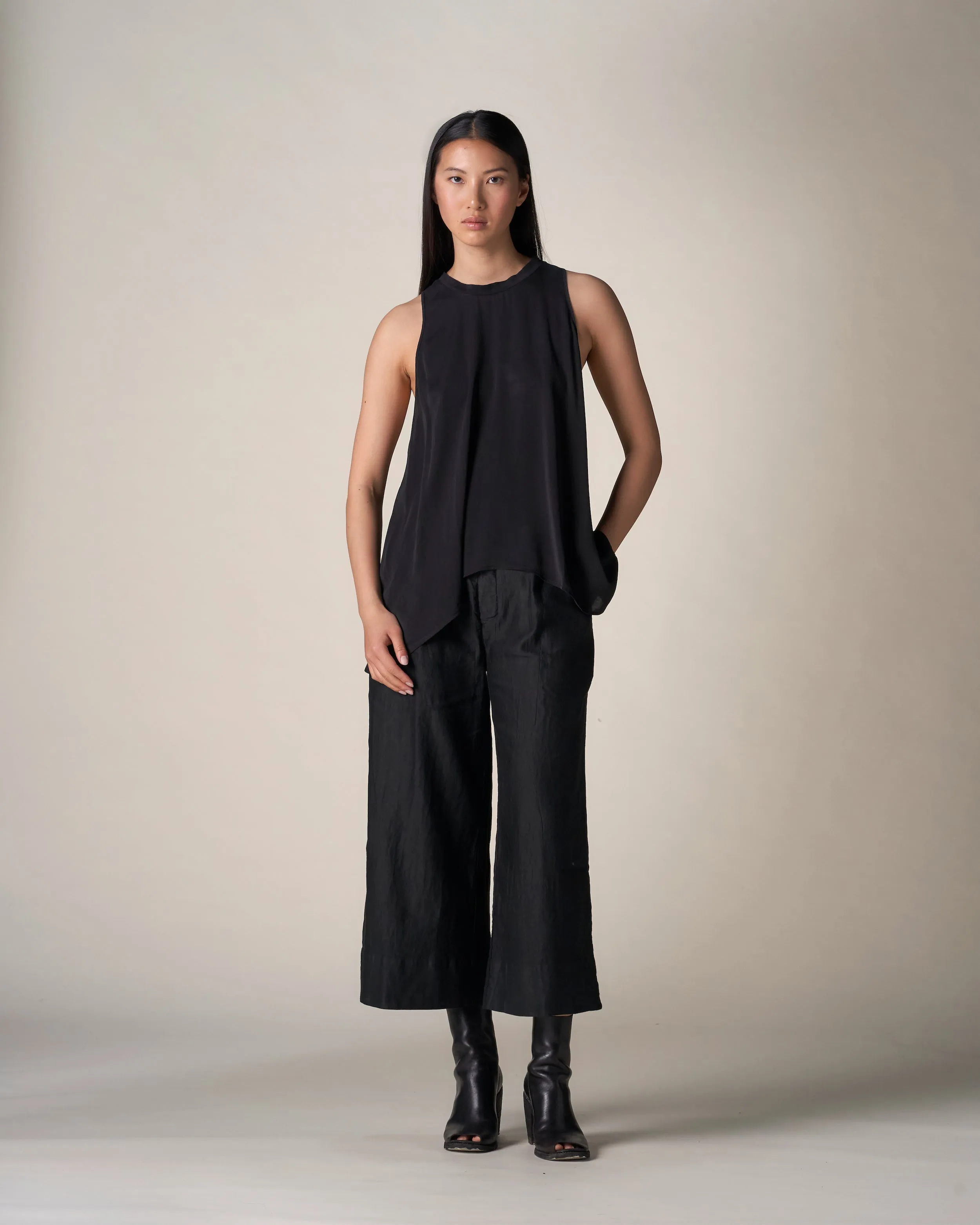 Cropped Tailored Pant Linen / Cotton Black