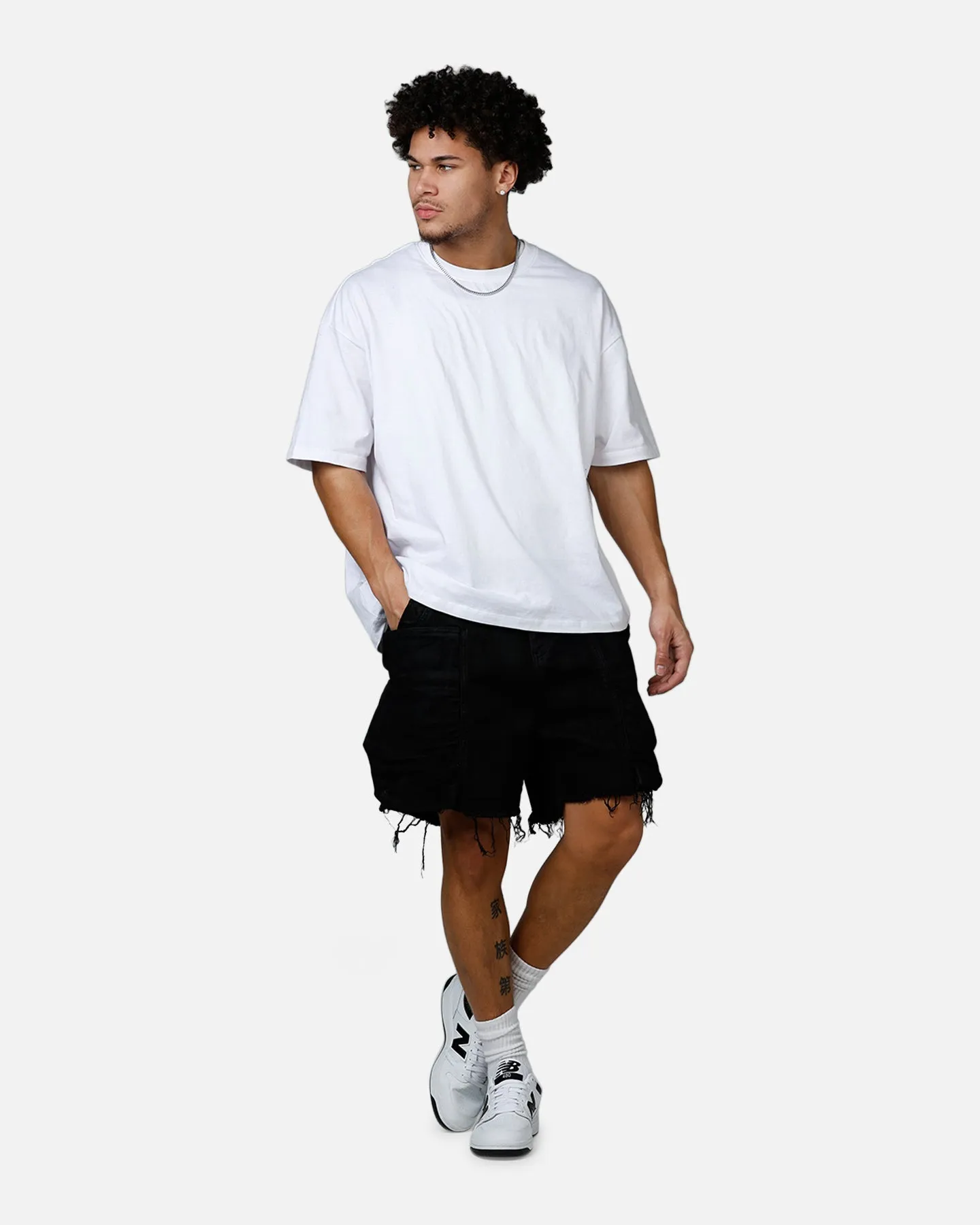 MNML Roughed Pocket Cargo Shorts Black