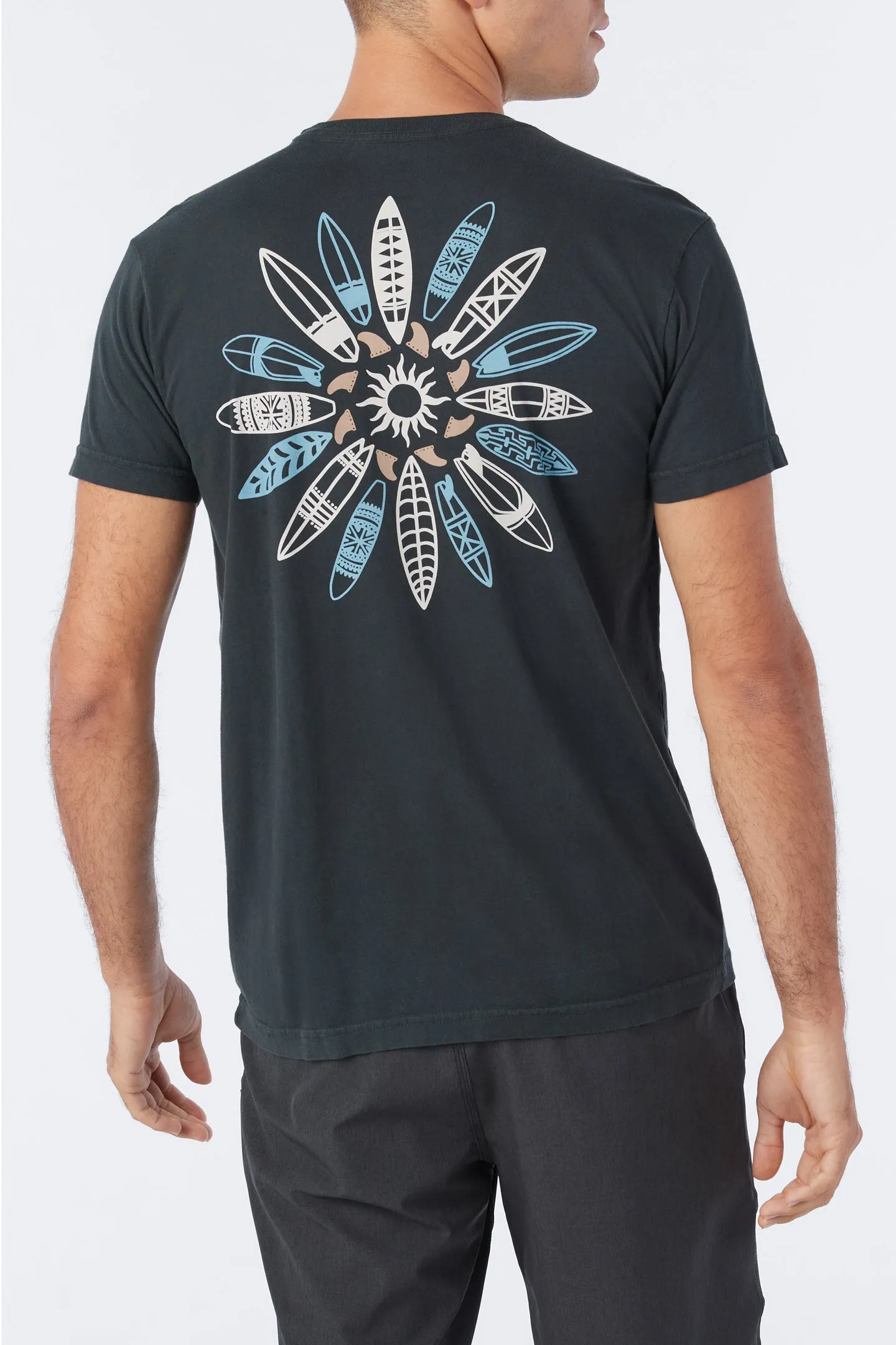 QUIVER TEE