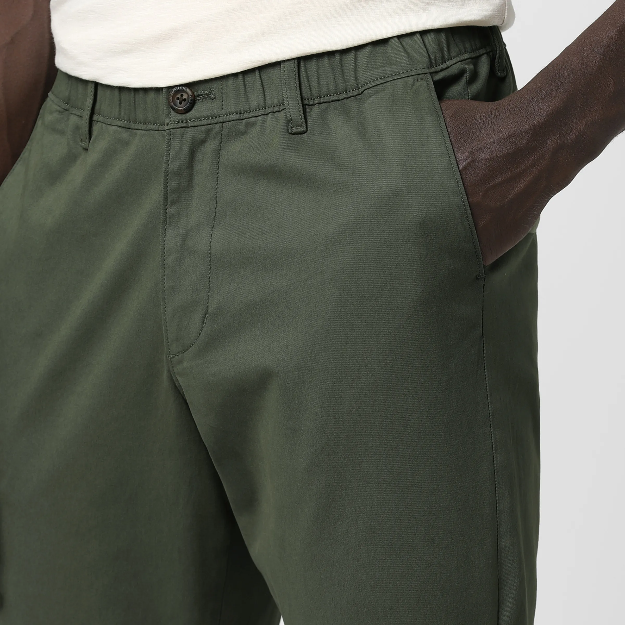 Relaxed Stretch Chino Pant