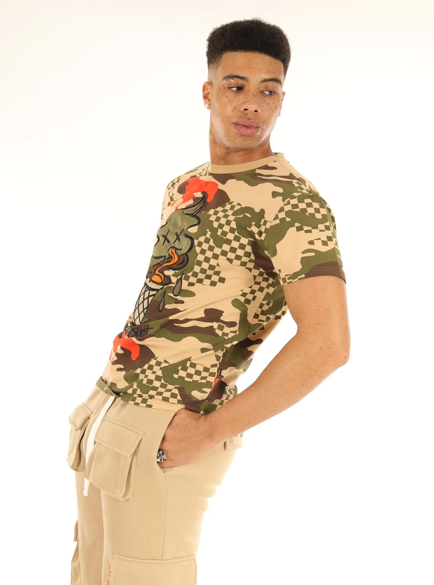 S11376-CHECKER CAMO TRENDY T-SHIRTS (OLIVE)