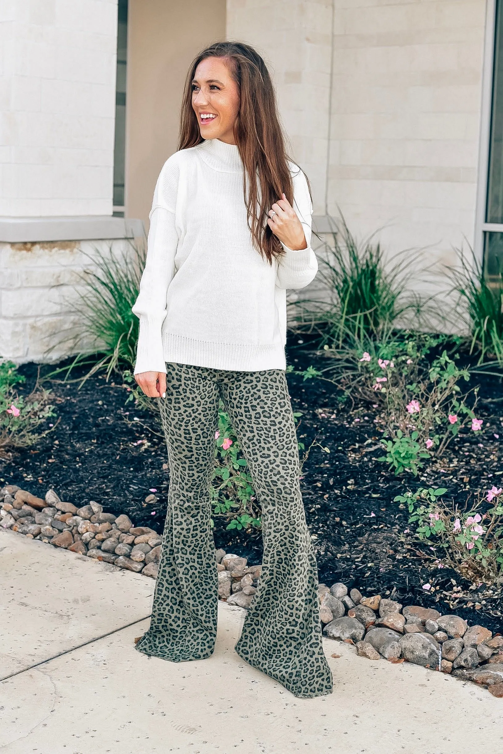 Snowfall Snuggles Sweater in Cream