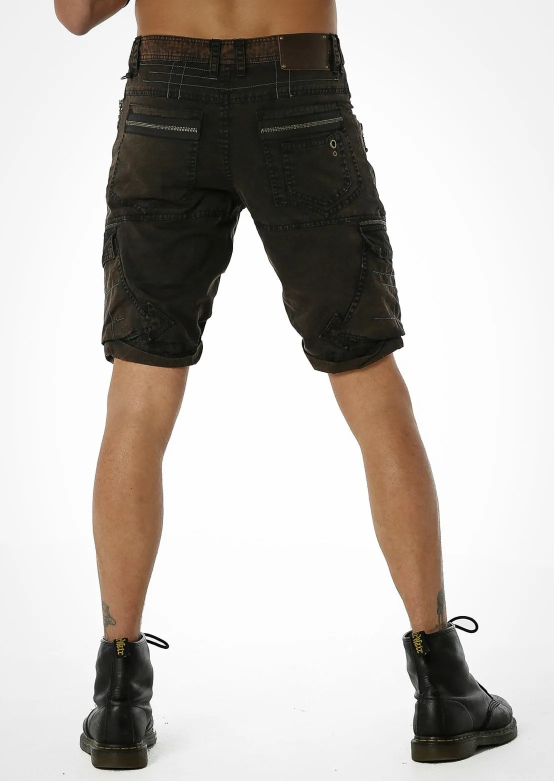 Street shorts