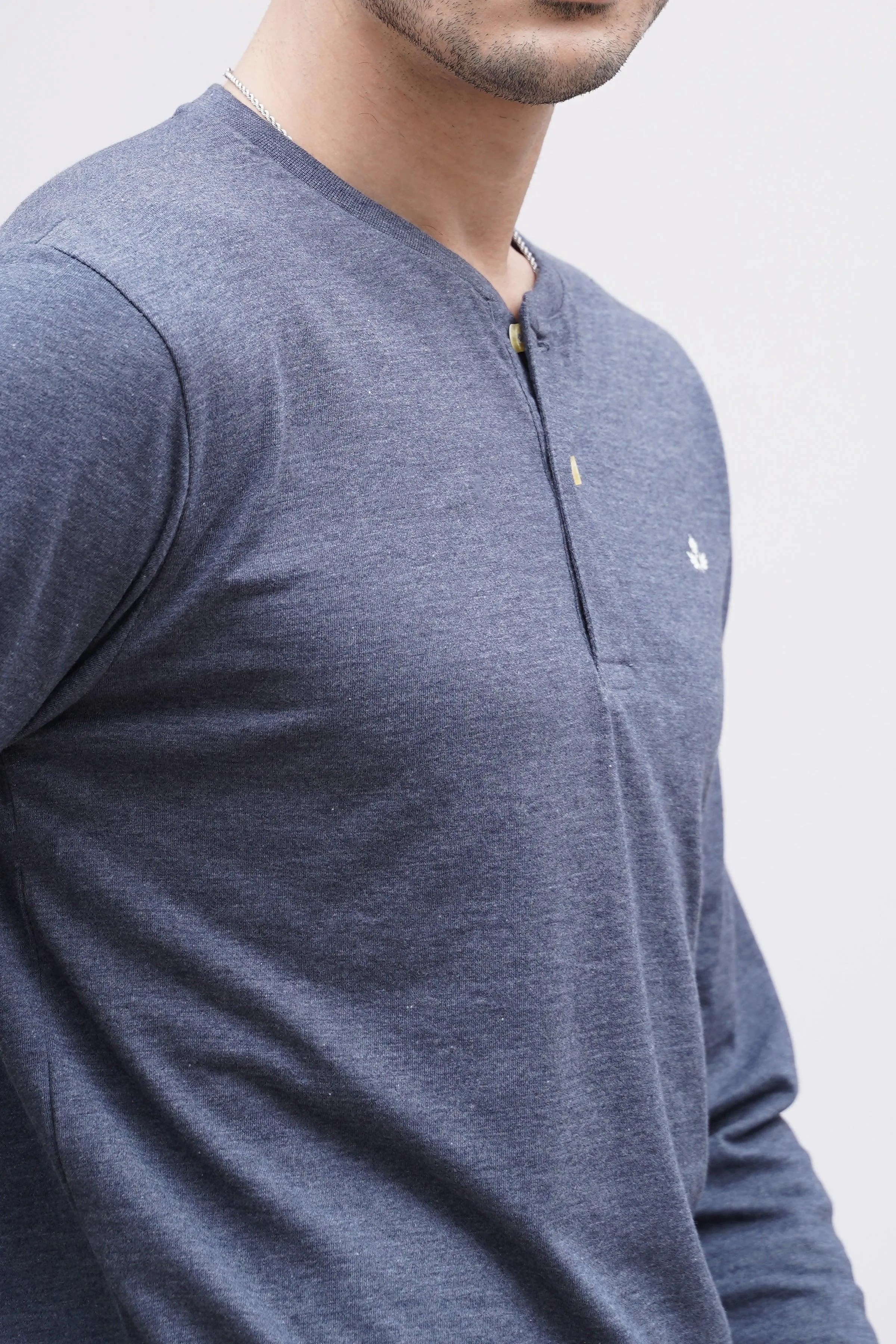 T SHIRT HENLY F/S BLUE MAROON