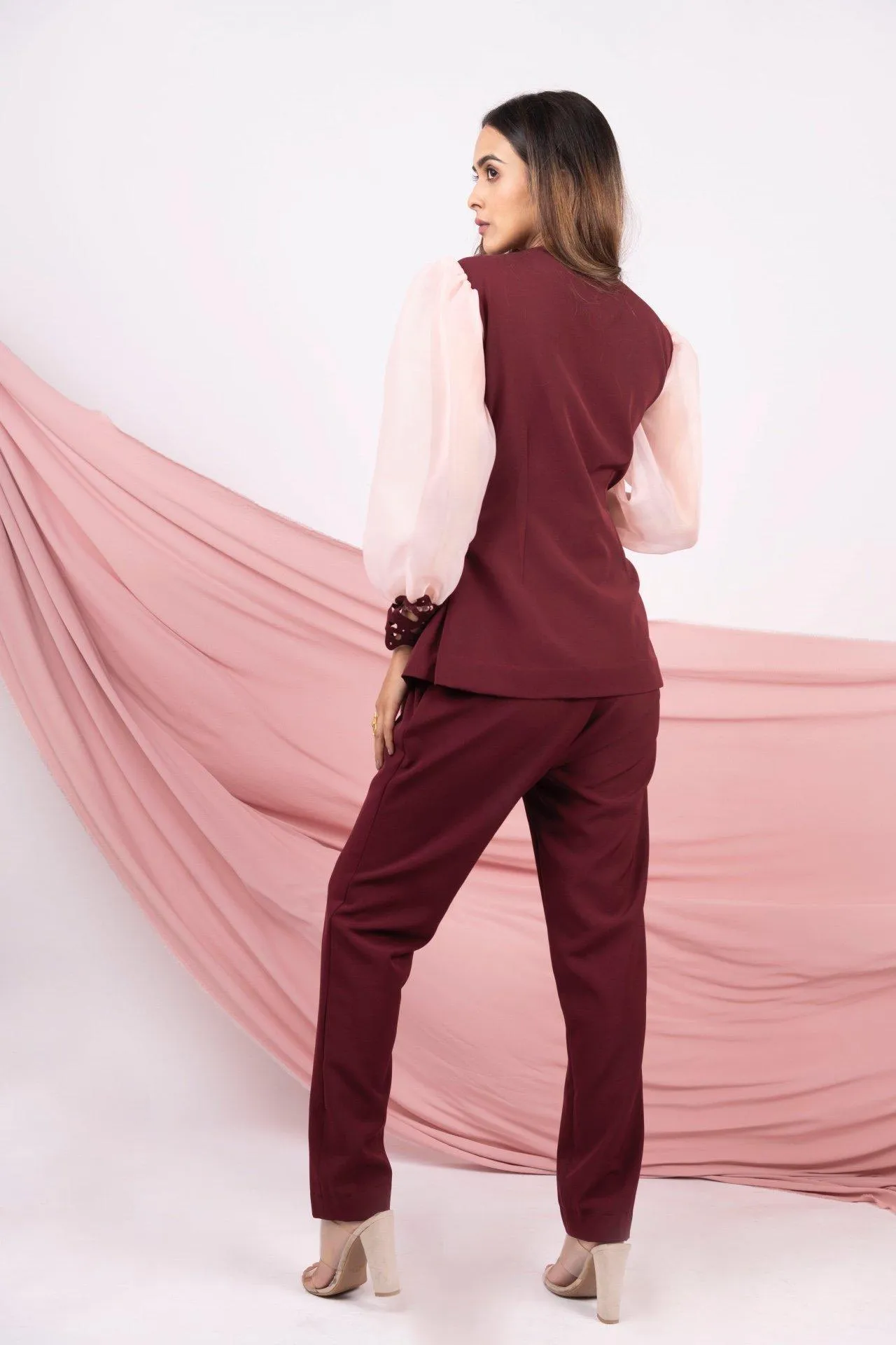 Tailored cigarette pants