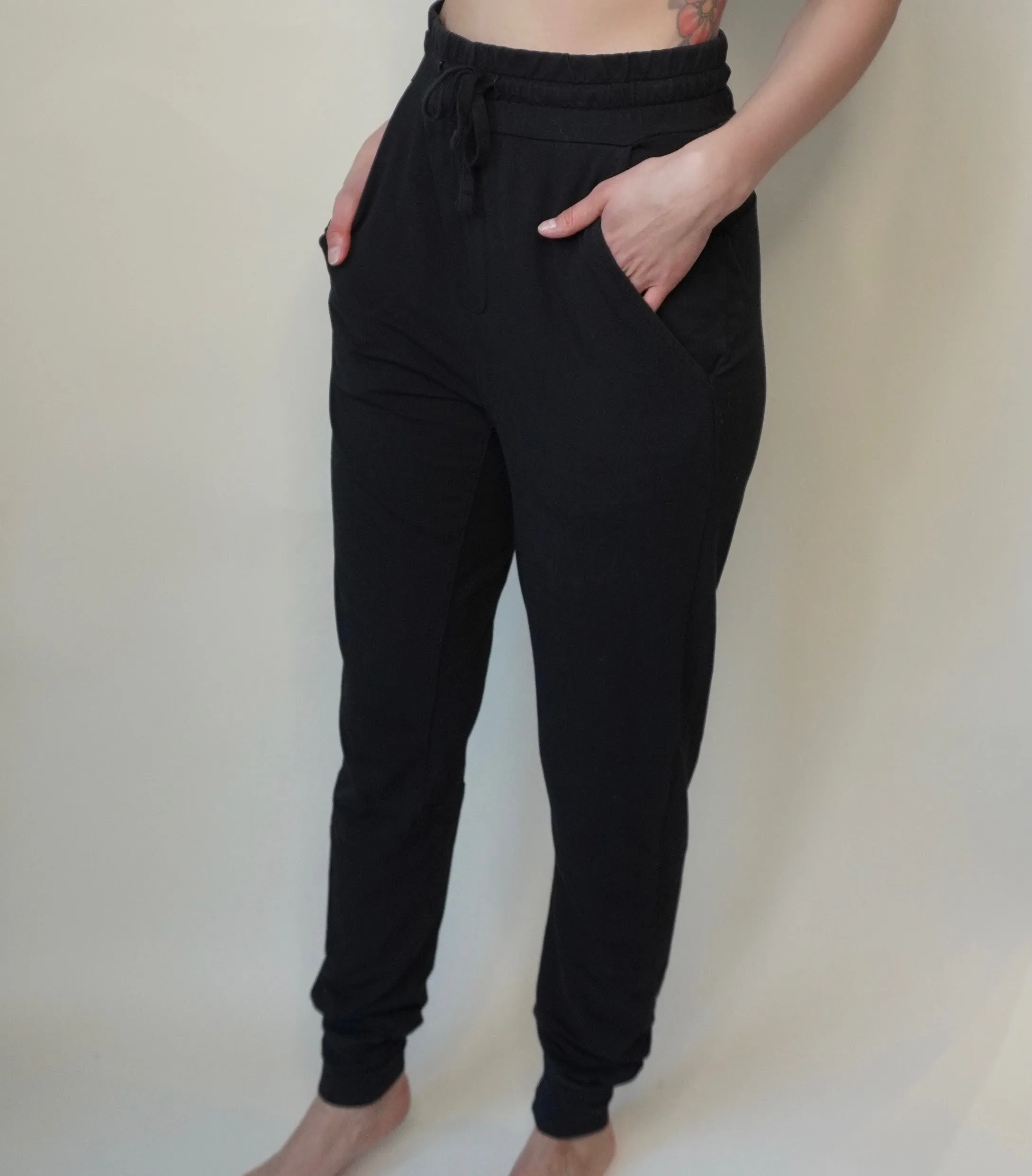 Ultra-Soft Bamboo Lounge Pants – Breathable & Sustainable