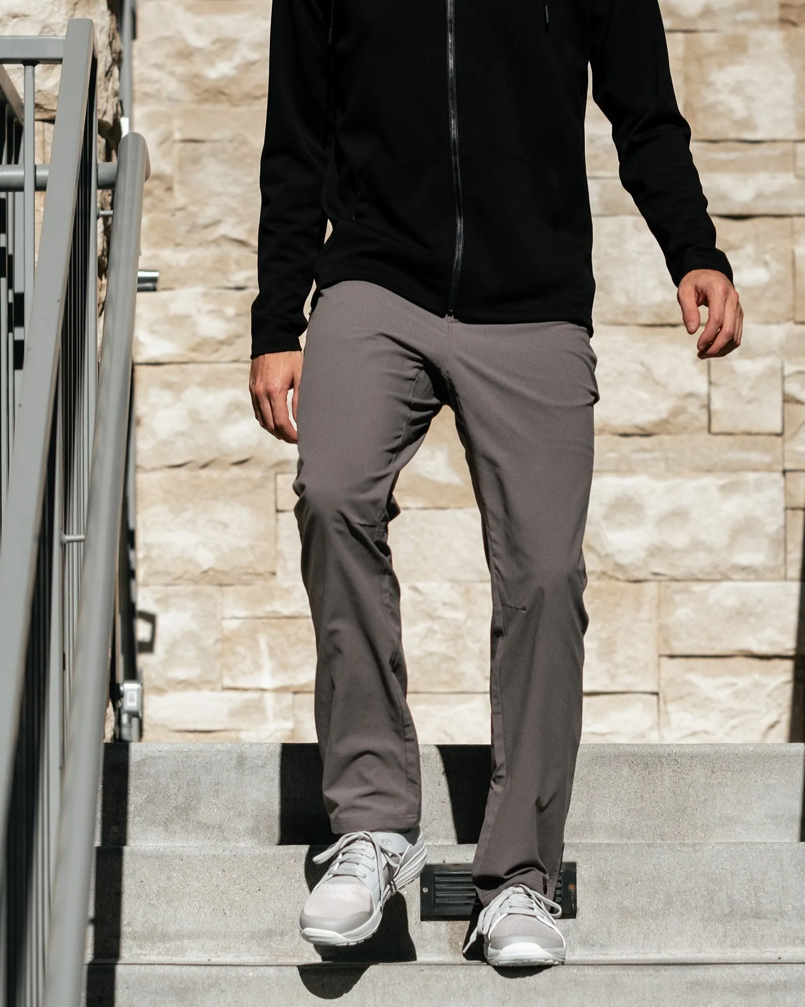 Vent Lightweight Active Pants (Straight Fit)