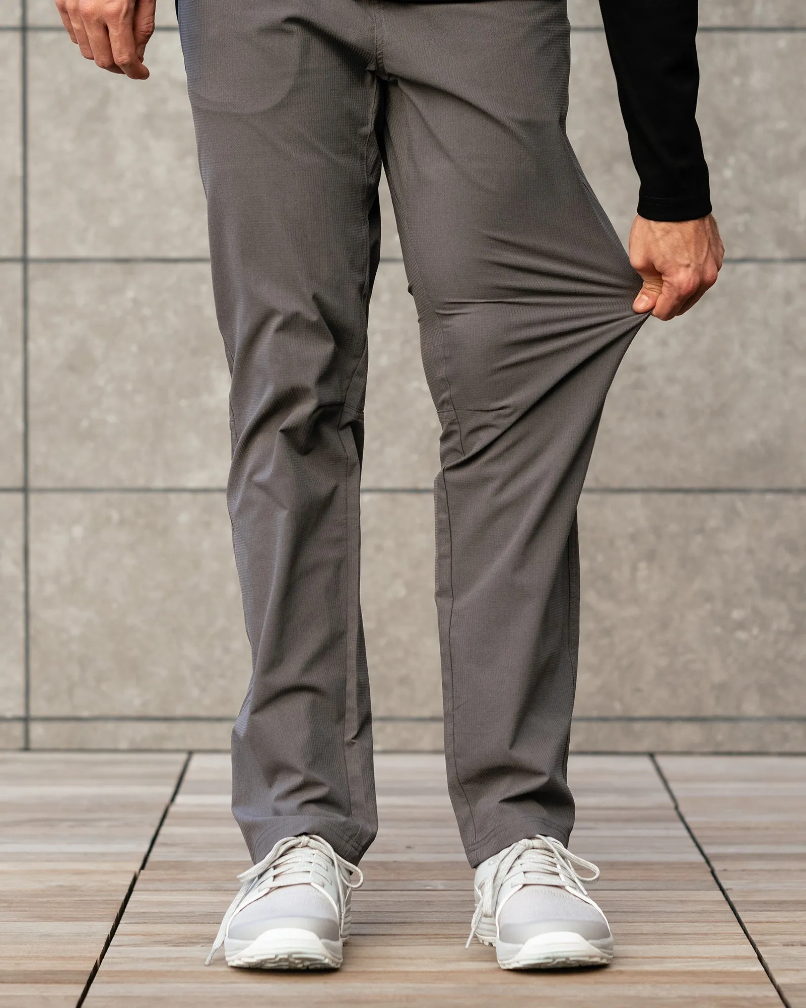 Vent Lightweight Active Pants (Straight Fit)