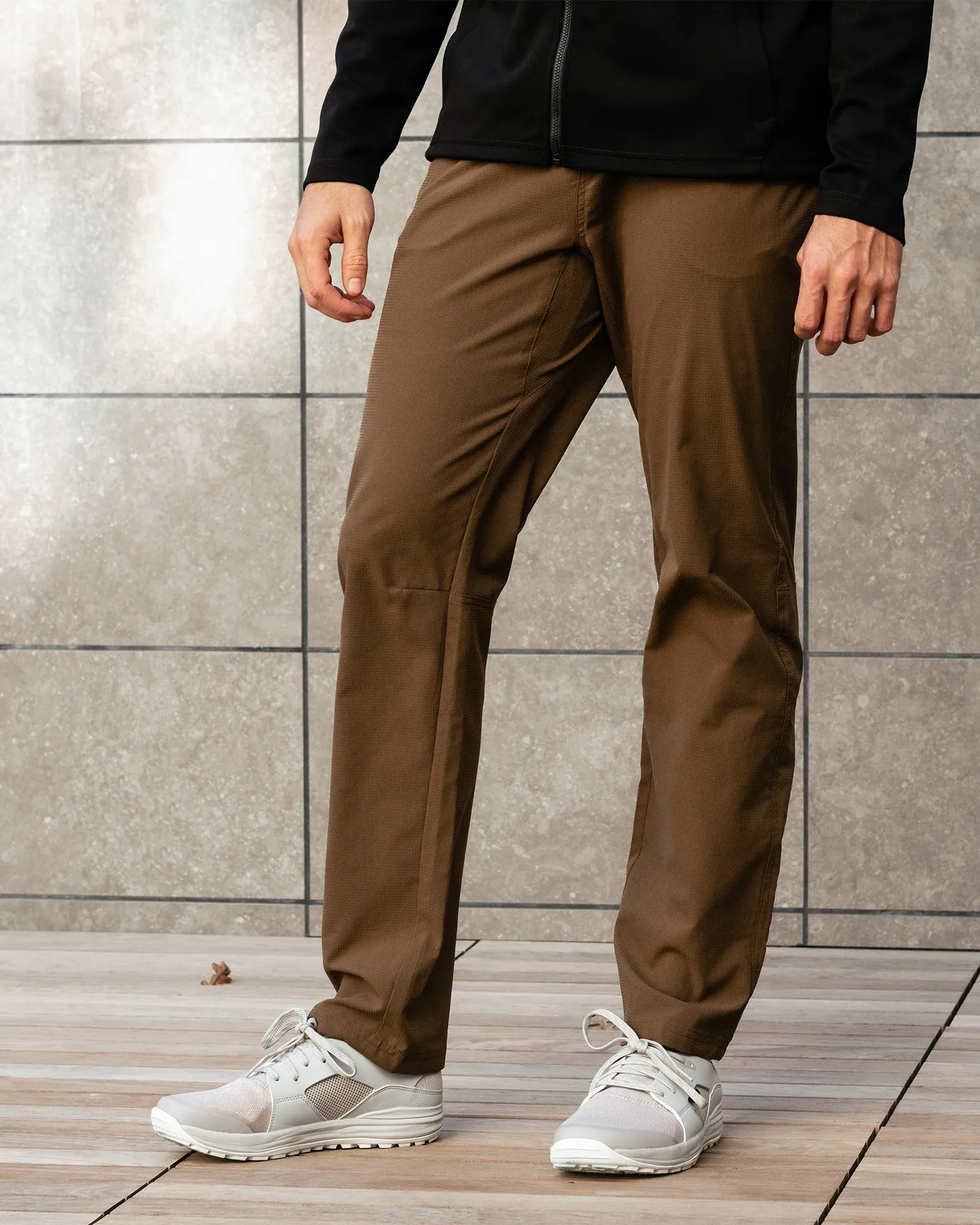 Vent Lightweight Active Pants (Straight Fit)