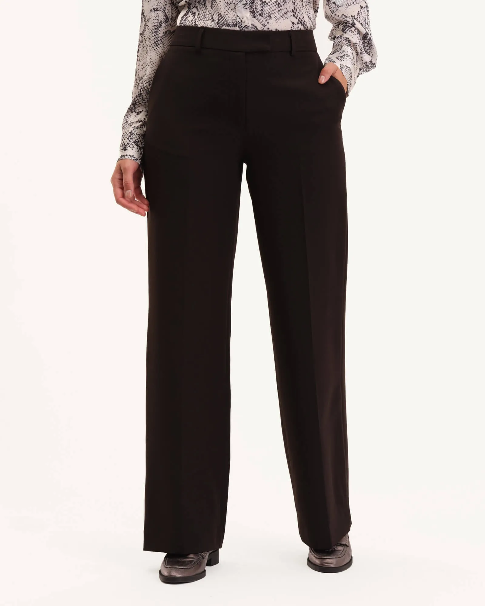 Wide Leg Creased Fly Front Pant